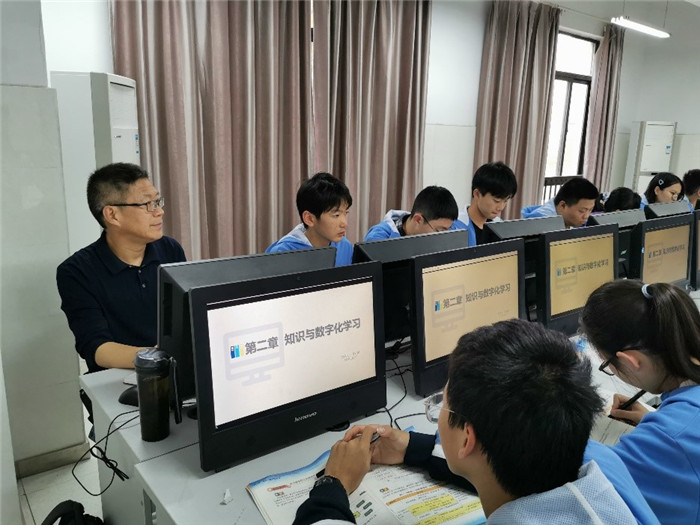 合肥七中教育教學(xué)視導(dǎo)信息技術(shù)、通用技術(shù)篇(圖2)