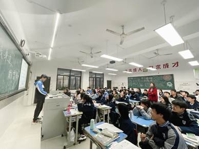 高一級部：三月春風暖，雷鋒精神傳(圖1)