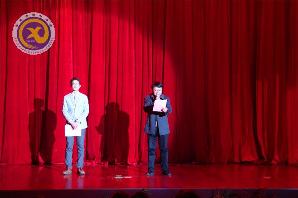 我們?cè)谄咧?，一起迎?016(圖2)