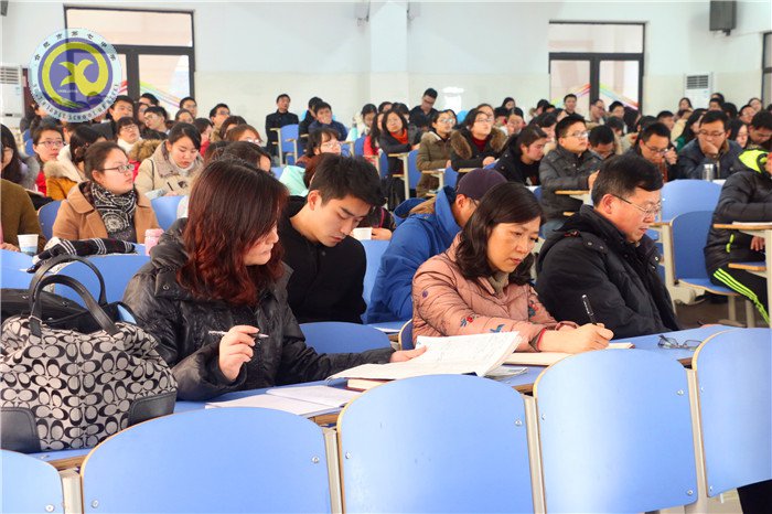 看新任教師風采，觀解讀名畫課堂(圖3)