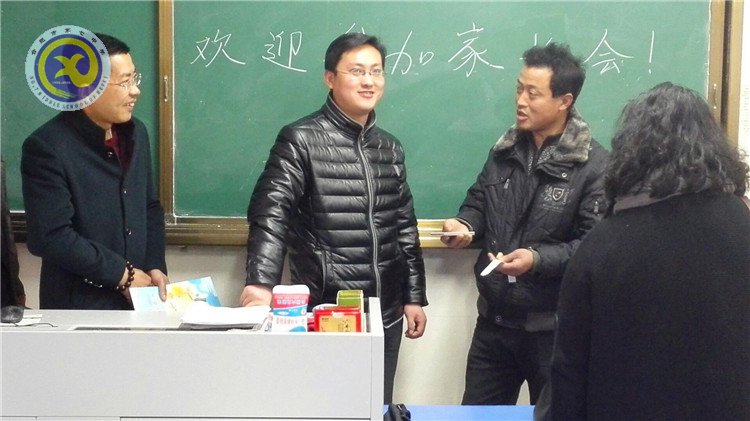 真誠(chéng)鋪就家校路，并肩架起合力橋(圖7)