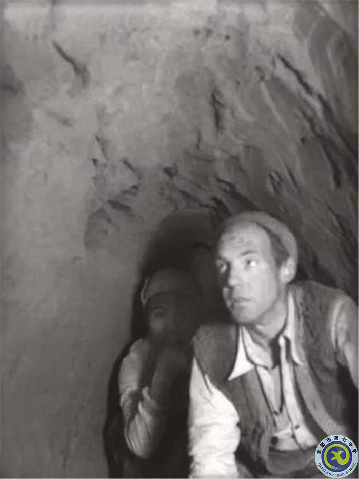 △1944年，美軍延安觀察組的杜倫上尉到冀中根據(jù)地考察。.jpg