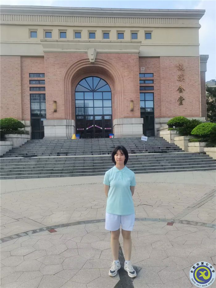 鄭唐睿婕，實驗九瓏.jpg