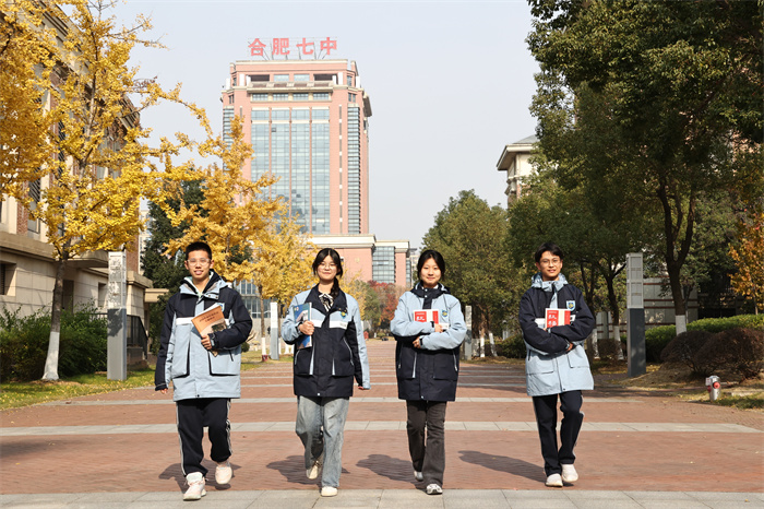 學生看書1.jpg
